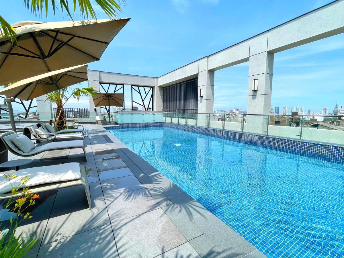 Grand Banyan Hotel Tainan Exterior photo